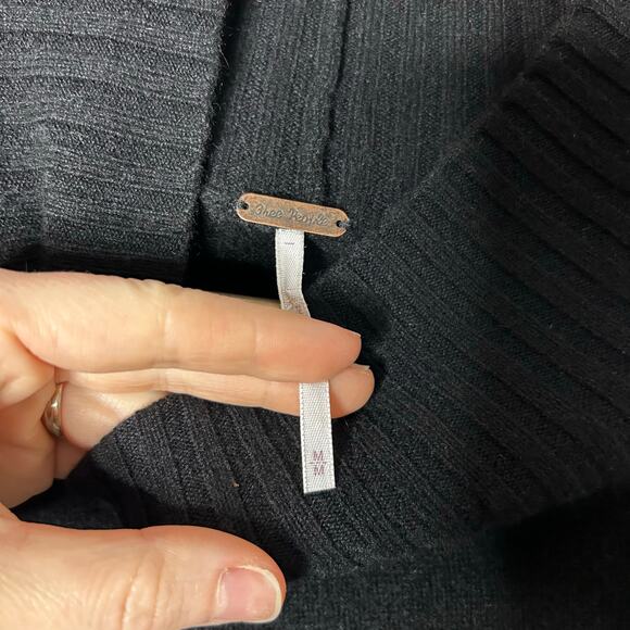 Free People Poppy Cashmere Sweater Women's Medium Black Cozy Minimalist Neutral - Picture 8 of 11